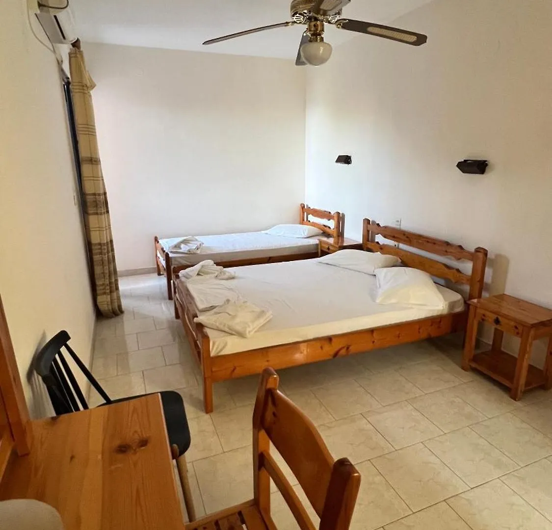 Michaela Hotel Pórosz 3*,